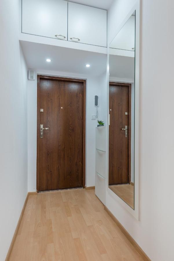 Szczesliwice Ochota P&O Serviced Apartments Varsó Kültér fotó